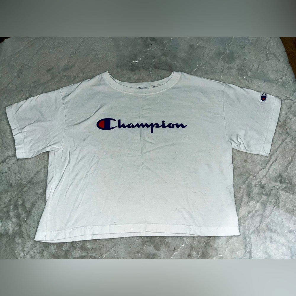 Cropped White Champion T-Shirt